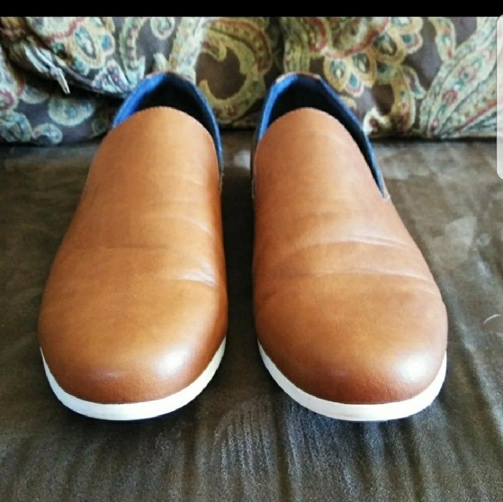 Men's shoes